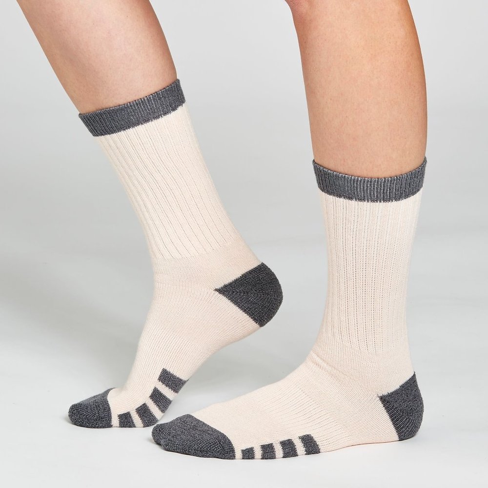Field & Stream Cozy Explorer Tropical Peach Socks